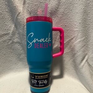 Snack Dealer Blue Tumbler with Pink Lid